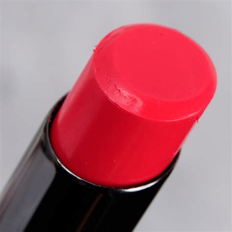 Burberry Crimson Pink (241) Kisses Sheer Lipstick 